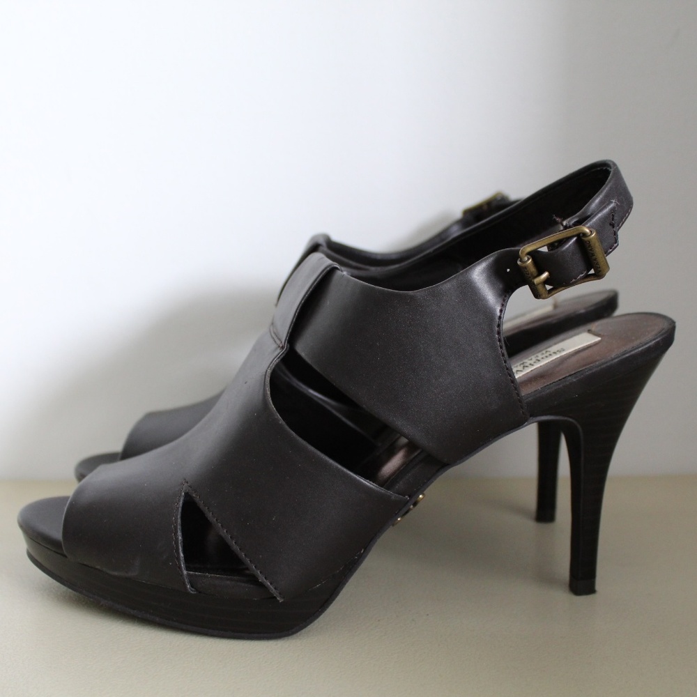 SIMPLY VERA WANG SUNELI Brown Sandals Heels - 9M